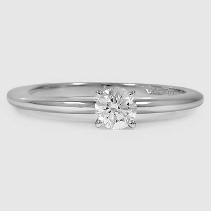 18K White Gold four-prong comfort fit 1.5mm 