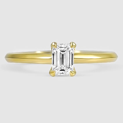 18K Yellow Gold hazel solitaire 