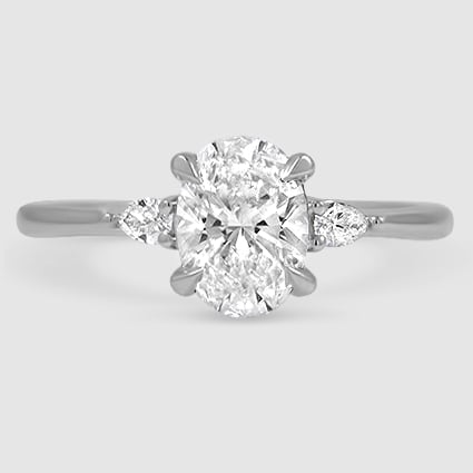 18K White Gold aria three stone 