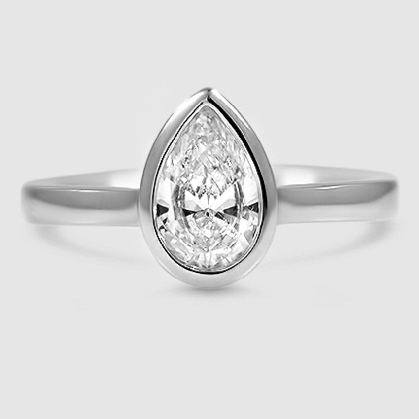 18K White Gold luna 2mm bezel 