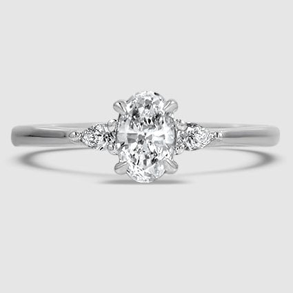 18K White Gold aria three stone 