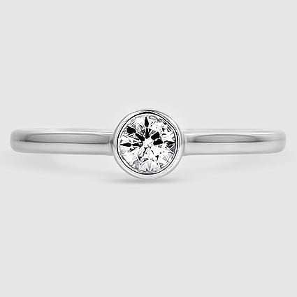 18K White Gold luna 2mm bezel 