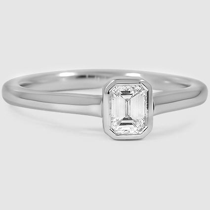 18K White Gold luna 2mm bezel 