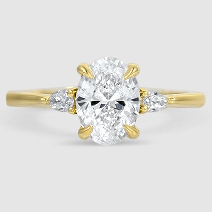 18K Yellow Gold aria three stone 