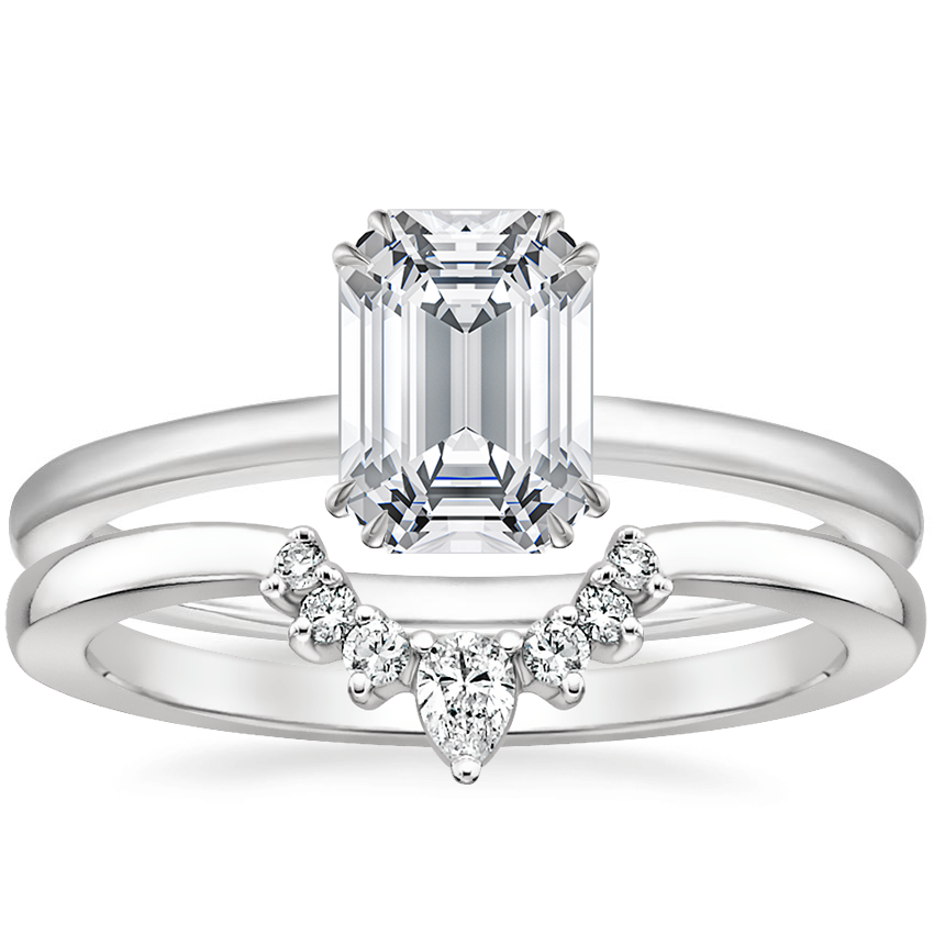 18K White Gold Sora Diamond Ring with Lunette Diamond Ring