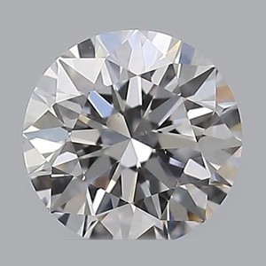 Round diamond — real photo