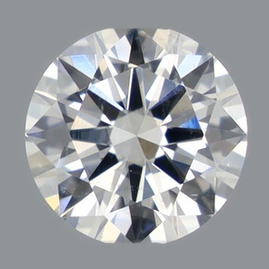 Round diamond — real photo