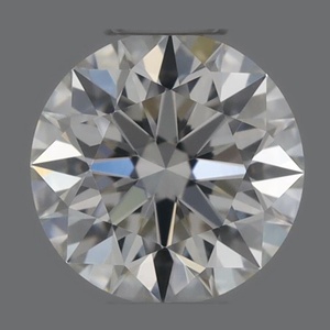 Round diamond — real photo