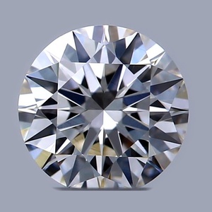 Round diamond — real photo