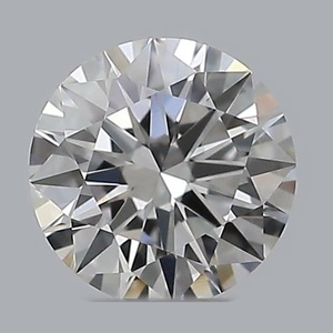 Round diamond — real photo