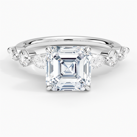 Grand Versailles Diamond Ring