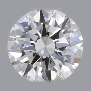 Round diamond — real photo