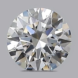 Round diamond — real photo