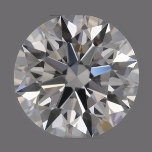 Round diamond — real photo
