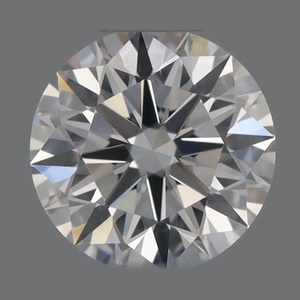 Round diamond — real photo