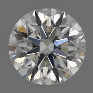 Round diamond — real photo