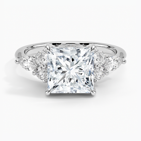18K White Gold Luxe Nadia Diamond Ring