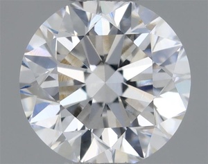 Round diamond — real photo