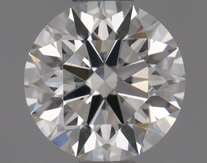 Round diamond — real photo