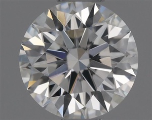 Round diamond — real photo