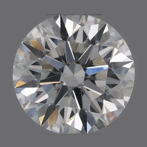 Round diamond — real photo