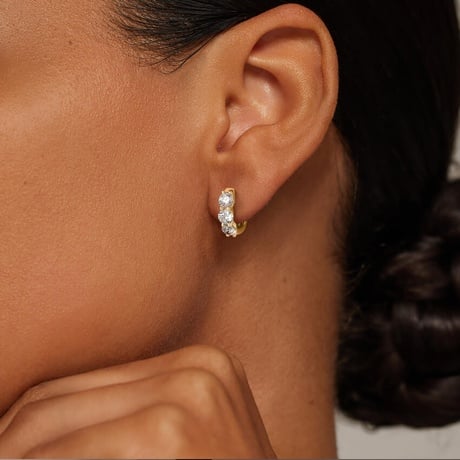 Zelda Lab Diamond Huggie Hoop Earrings (1 1/2 ct. tw.)