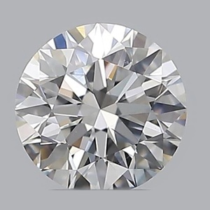 Round diamond — real photo