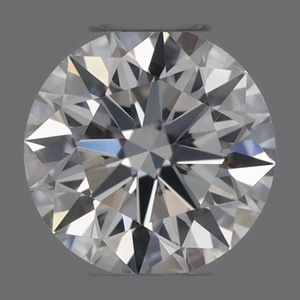 Round diamond — real photo