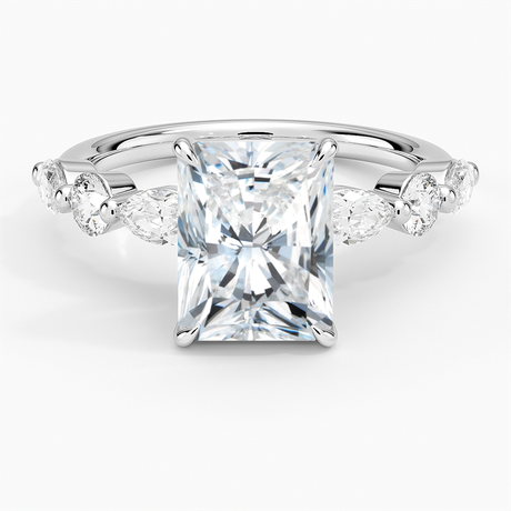 Grand Versailles Diamond Ring