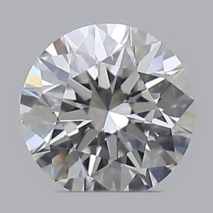 Round diamond — real photo