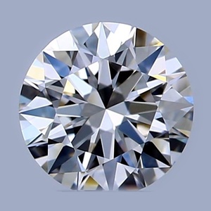 Round diamond — real photo