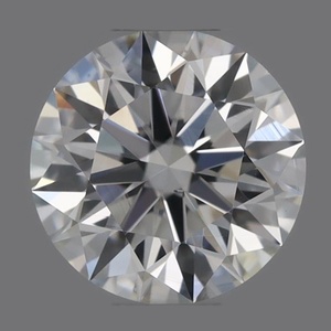 Round diamond — real photo