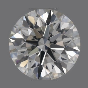 Round diamond — real photo