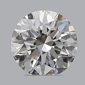 Round diamond — real photo