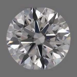 Round diamond — real photo