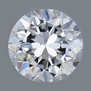 Round diamond — real photo