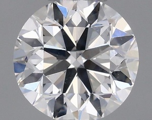 Round diamond — real photo