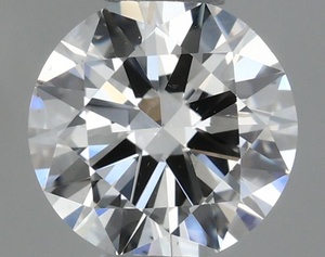 Round diamond — real photo