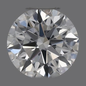 Round diamond — real photo