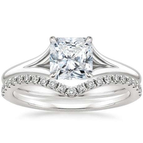 18K White Gold Reverie Ring with Flair Diamond Ring (1/6 ct. tw.)