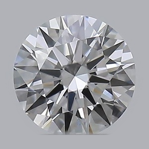 Round diamond — real photo