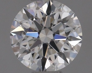 Round diamond — real photo