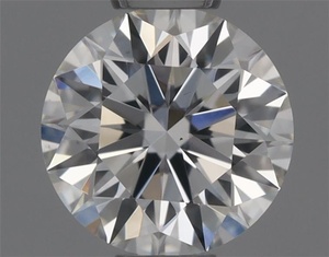 Round diamond — real photo