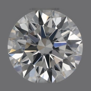 Round diamond — real photo