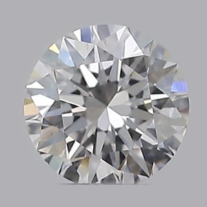 Round diamond — real photo
