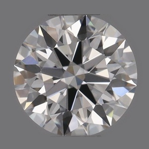Round diamond — real photo
