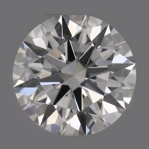 Round diamond — real photo