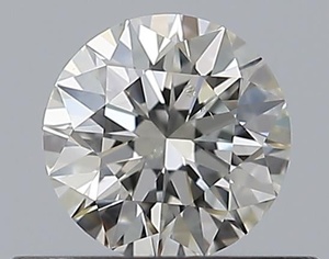 Round diamond — real photo
