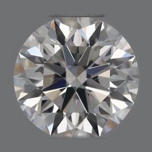Round diamond — real photo