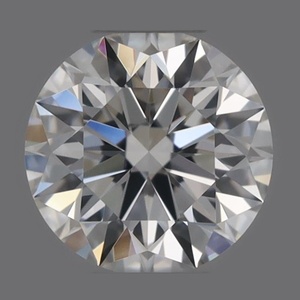 Round diamond — real photo
